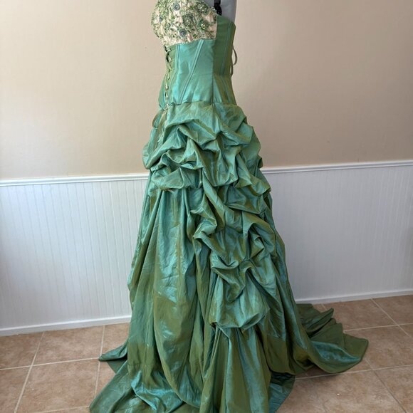 Alliage Paris Ruche Iridescent Green-Blue Gown | Corset Bust 38 | Size 12 AS-IS - Picture 7 of 16